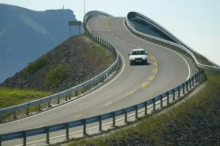 Páty ha ricevuto una nuova strada di collegamento con l'autostrada M1 - La strada di collegamento è stata consegnata